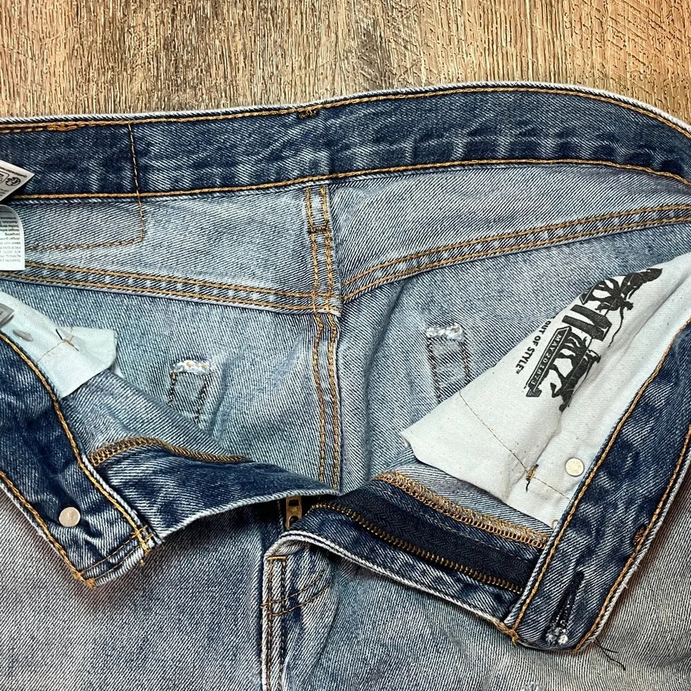 Levi's 505 Distressed Blue Straight Leg Jeans W32 L32